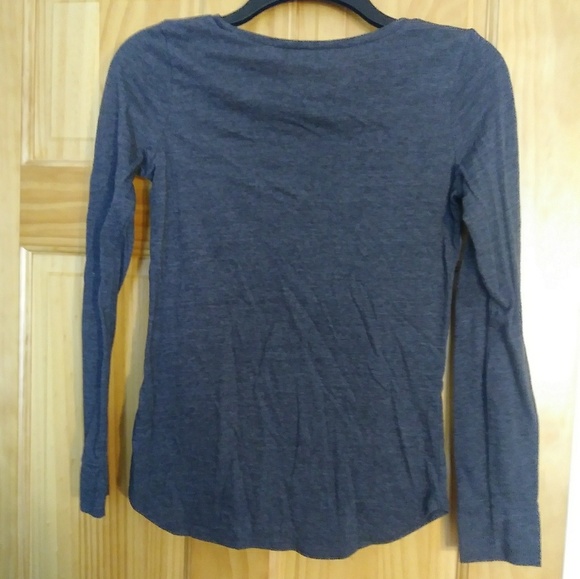 Shirt - Picture 2 of 3